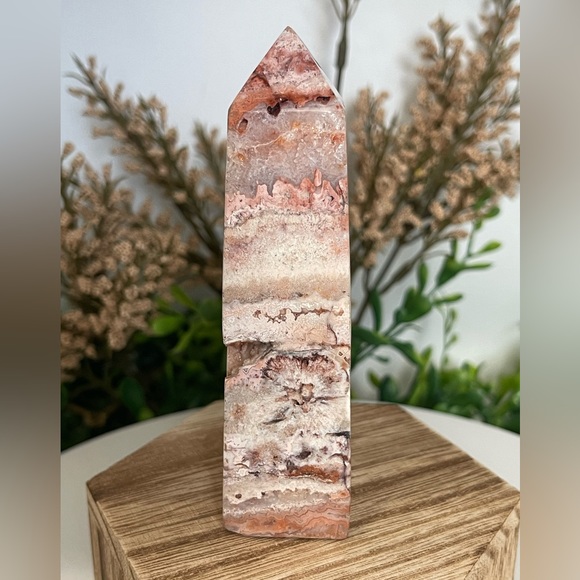 Crazy Lace Tower  4” - Picture 4 of 10